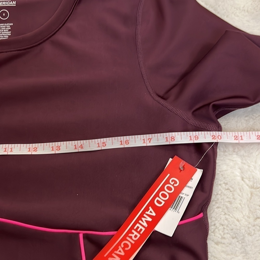Good American Crop top “electric feel SS crop top” Bordeaux size “6” (=22/24) - Picture 10 of 11